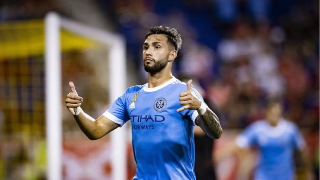 El pase de Castellanos a River está a punto de caerse