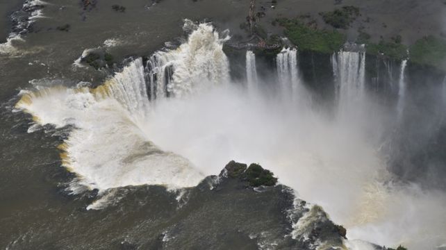 Un joven de 26 años se tiró de la Garganta del Diablo