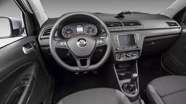 La venta de autos usados cayó en junio pero concesionarios dicen que se abre un momento de oportunidad por suba del dólar. El ranking de los autos más vendidos