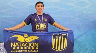 Román Retamar brilló en el agua y se &nbsp;quedó con la de plata.