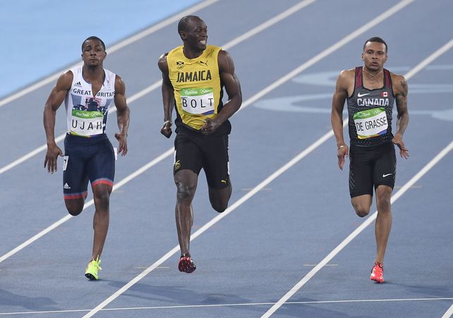 Bolt sumó el primero de los tres oros que pretende ganar en Río