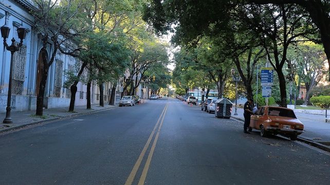 Se dispuso que entre la 1 y las 6 de la mañana no haya circulación en Paraná