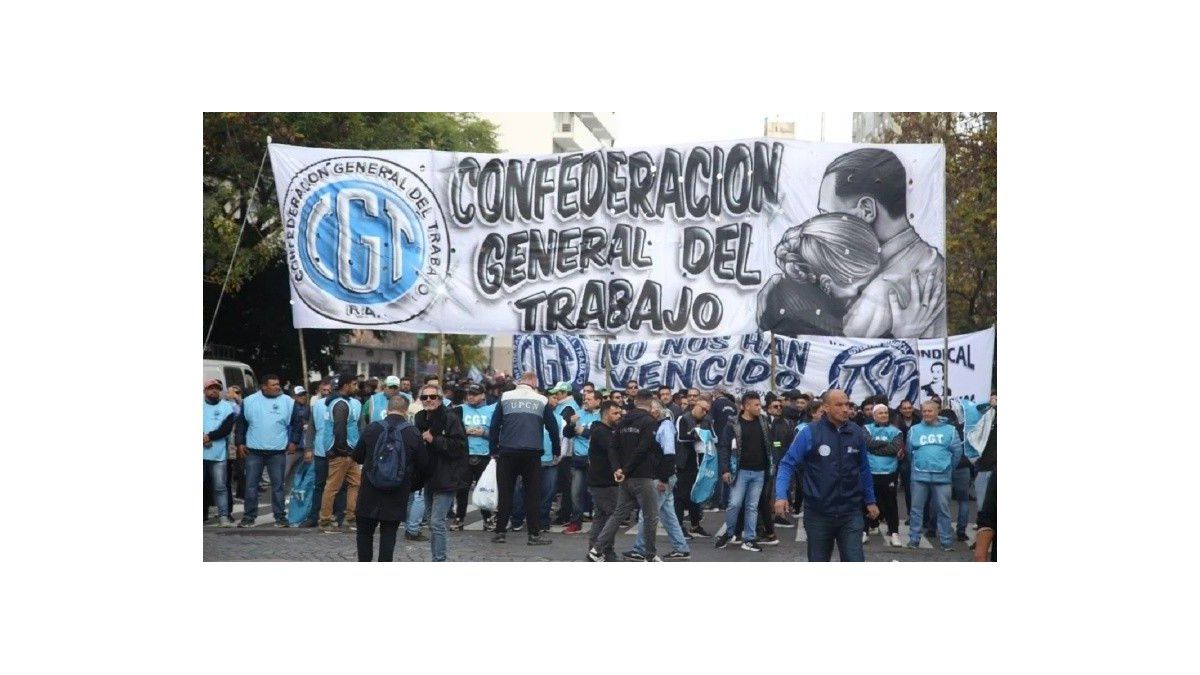 La CGT convocó a una masiva movilización el 18 de diciembre contra la ...