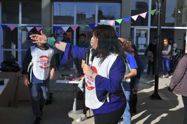 Levantan la toma de la Facultad de Trabajo Social