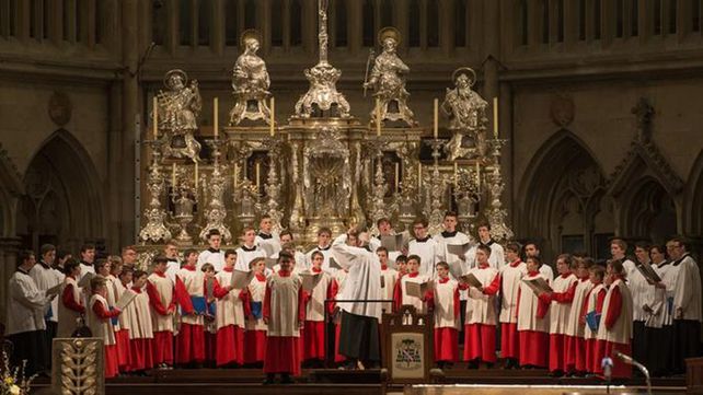 Los gorriones de la catedral de Ratisbona