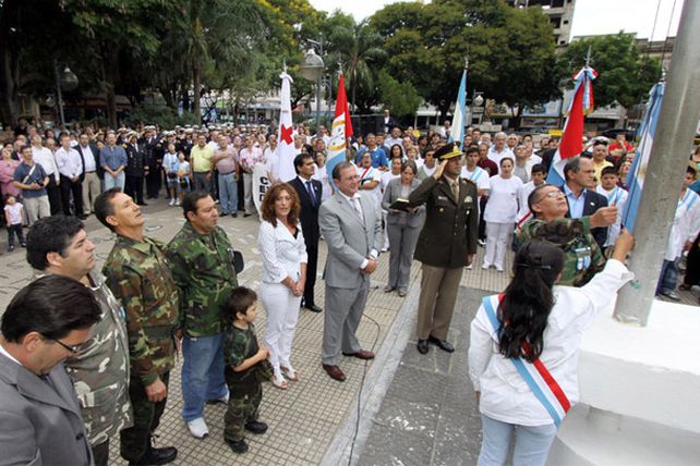Malvinas: la ciudad rindió homenaje a los caídos y veteranos de la guerra