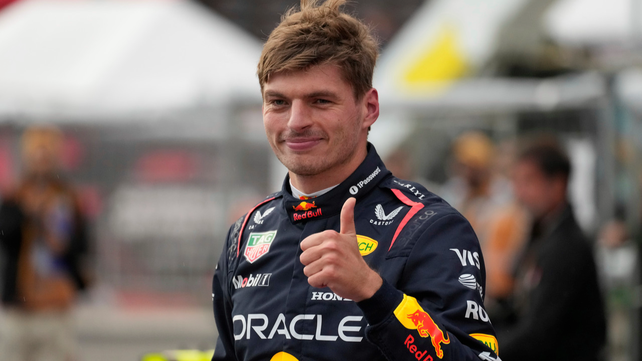 Max Verstappen festejó en Bakú