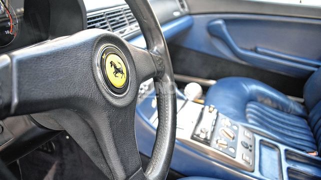La historia de la única Ferrari que pasea por las calles de Santa Fe. Un santafesino de barrio Candioti mostró a UNO su Ferrari 456 GT