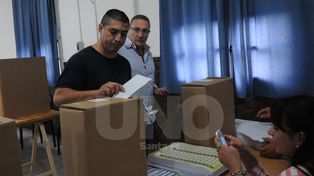 Hoy cierra la votación para que la policía de la provincia elija delegados