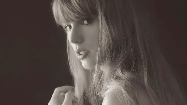 Taylor Swift lanzó su nuevo disco doble The Tortured Poets Department: una oda a su fe en contar historias para sanar