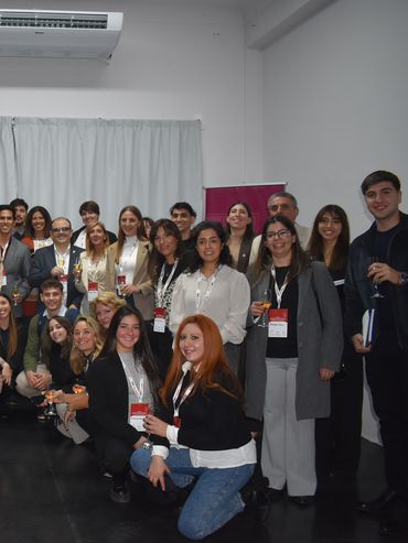 UAI Rosario: 30 años formando profesionales del comercio internacional