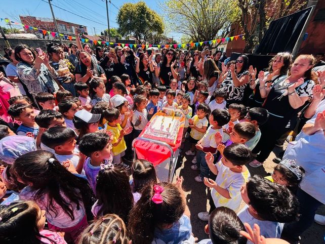 La historia del jardín de infantes que nació del impulso cooperativo de los vecinos de la zona oeste