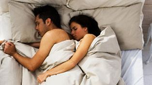 Un estudio revela que dormir en pareja podr&iacute;a ser perjudicial para la salud