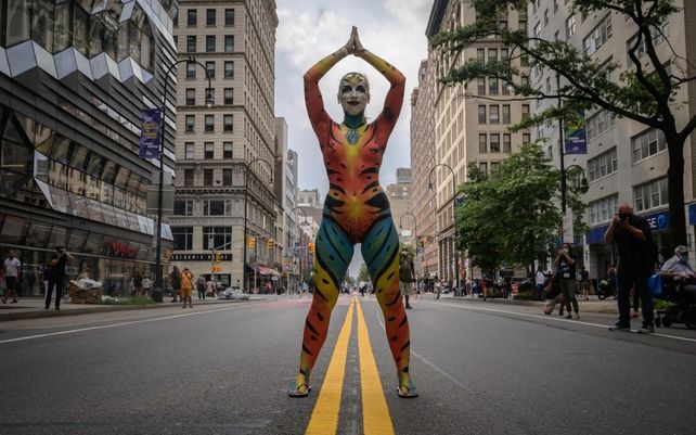 Las coloridas imágenes del Día anual de Body painting en Nueva York