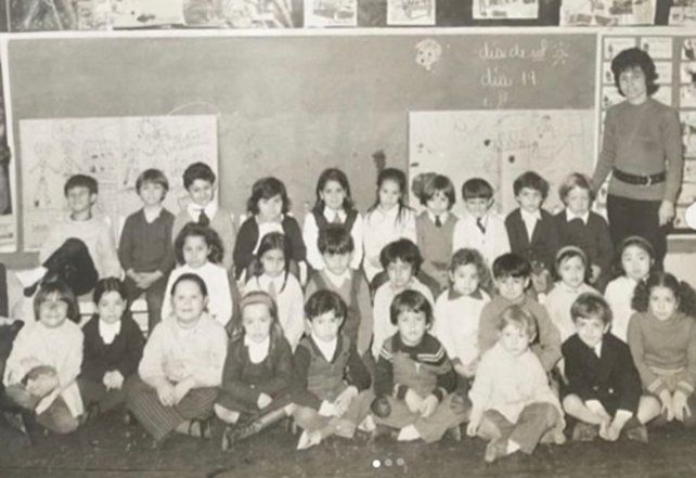 La imagen compartida por Pablo Granados en redes sociales muestra su período escolar en Rosario.