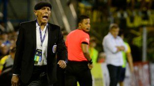 Miguel Angel Russo, DT de Central.