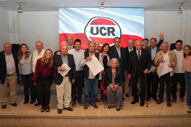 Estuvieron en el Comité Nacional recibiendo su reconocimiento