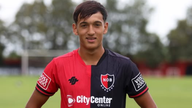 Facundo Guch hizo su presentación en la primera de Newells. Fue por Copa Argentina