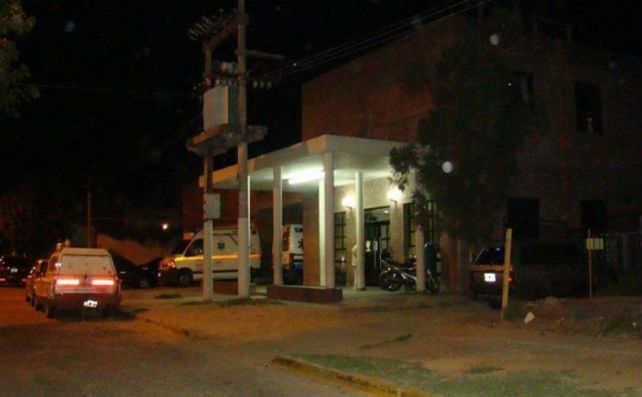 La víctima fue trasladada al Hospital Anselmo Gamen de Villa Gobernador Gálvez