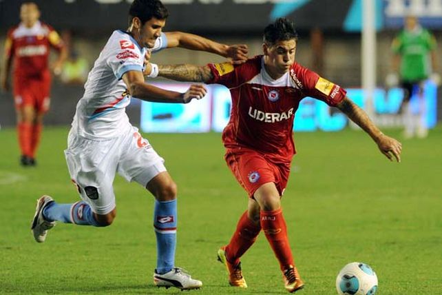 Arsenal venció a Argentinos en La Paternal