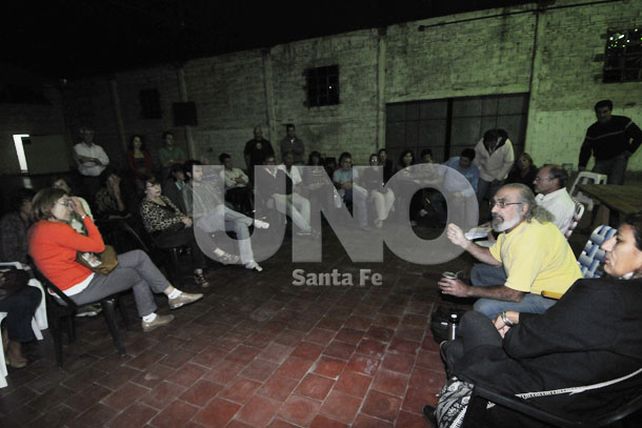 Insólito: se quedaron sin luz cuando realizaban otro reclamo a la EPE