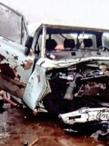 Ruta 130: tres heridos tras chocar una camioneta contra un puente