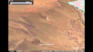 Un argentino descubrió una pirámide perfecta en el fondo del Pacífico con Google Earth