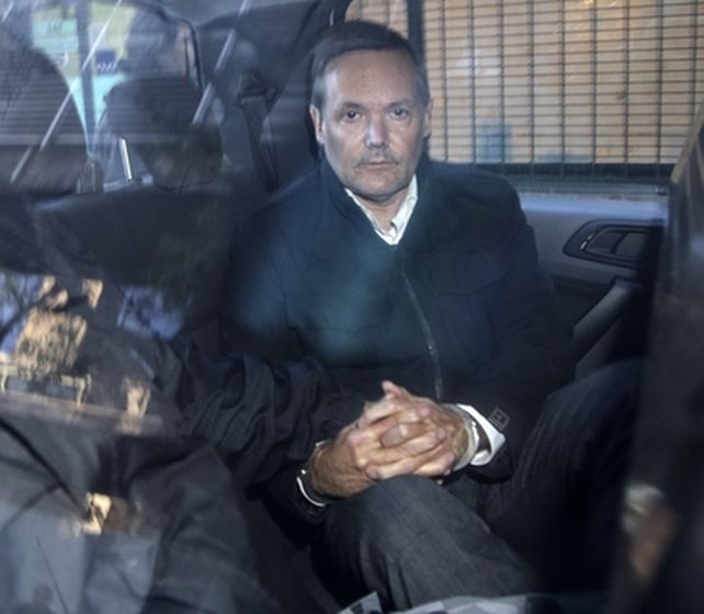 culpable. El condenado es retirado de Tribunales y llevado a una cárcel bonaerense de San Martín.