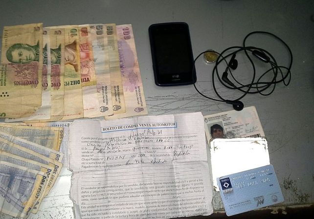 En un operativo detuvieron a un hombre alcoholizado y a otro con droga