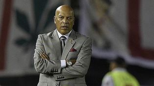 Por un insólito error echaron al DT de Jorge Wilstermann