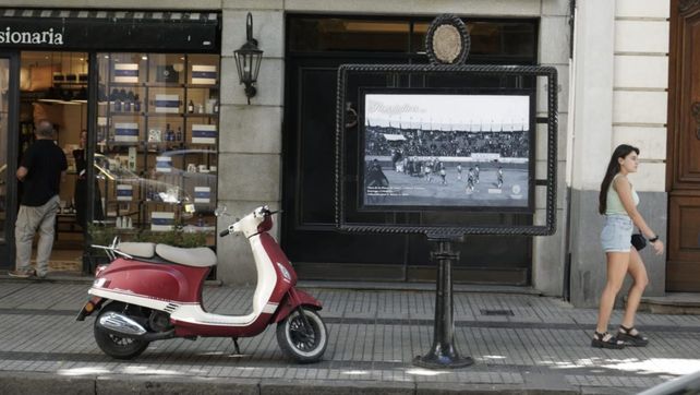 Las fotos históricas de la ciudad se podrán ver en las antiguas marquesinas de hierro del Paseo del Siglo.-&nbsp;