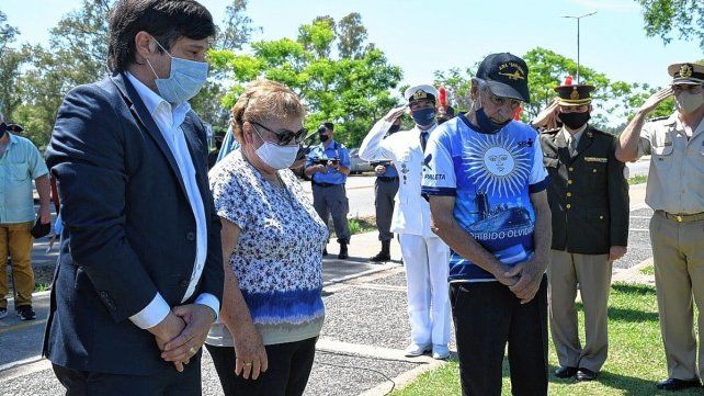ARA San Juan: Cada vez lo extrañamos más, dijo la madre de Fernando Ariel Mendoza