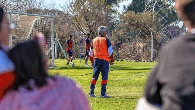 Madelón tiene el camino libre en Unión para insistir con la fórmula para visitar a Newells Madelón tiene el camino libre en Unión para insistir con la fórmula para visitar a Newells