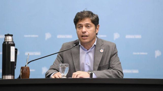 Axel Kicillof desdobla elecciones y llama a suspender las PASO