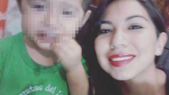 Un hombre envenenó a su novia y al hijo de la mujer, de apenas dos años