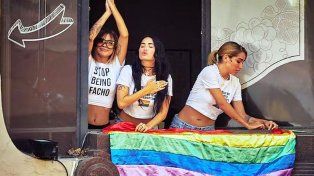 Amnistía Internacional había sido acusada por libertarios de pagarle $200 millones de pesos a Lali Espósito para asistir a la marcha antifascista&nbsp;
