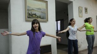 Cumple un año el grupo de danzas Ashaki Hafsa integrado por jóvenes ciegas