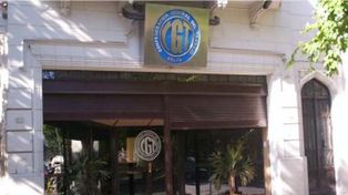 El nuevo gobernador y Julio Genesini se reúnen con la CGT Santa Fe