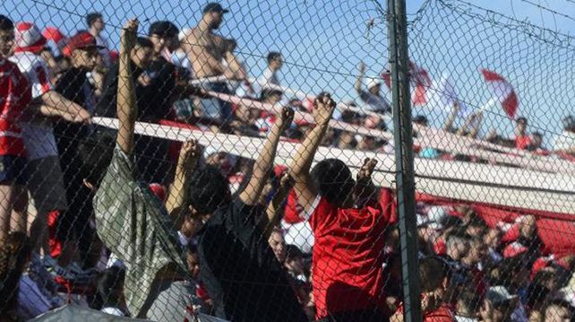 Fiesta incompleta para el Globito del Bichi Fuertes