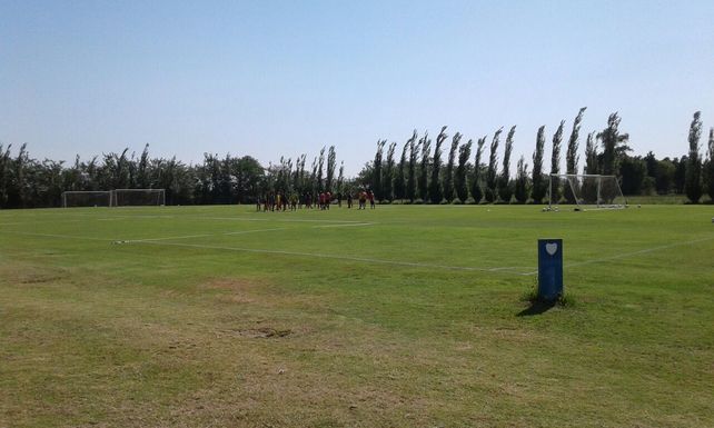 El plantel de Colón puso manos a la obra