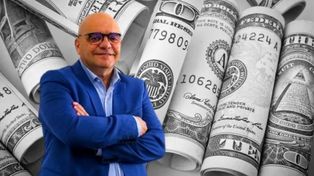 Dólar a $1.380 y lluvia de críticas al gurú rosarino del blue por alentar ventas