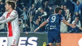 Independiente Rivadavia superó a Huracán y consiguió su primer triunfo