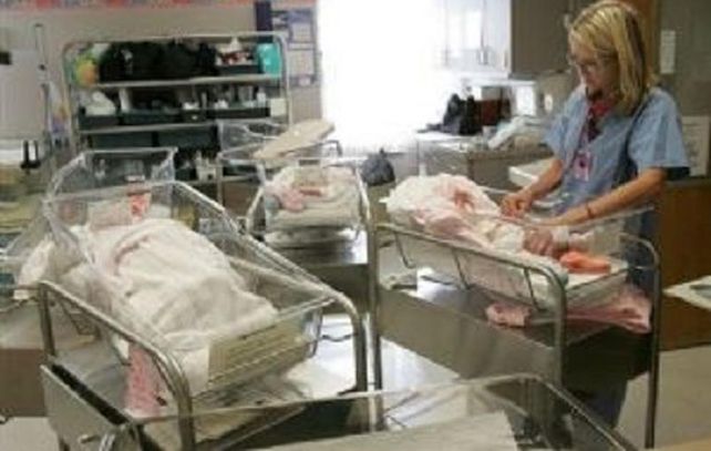 El bebito fue dejado en el sector de neonatología del hospital de Escobar.