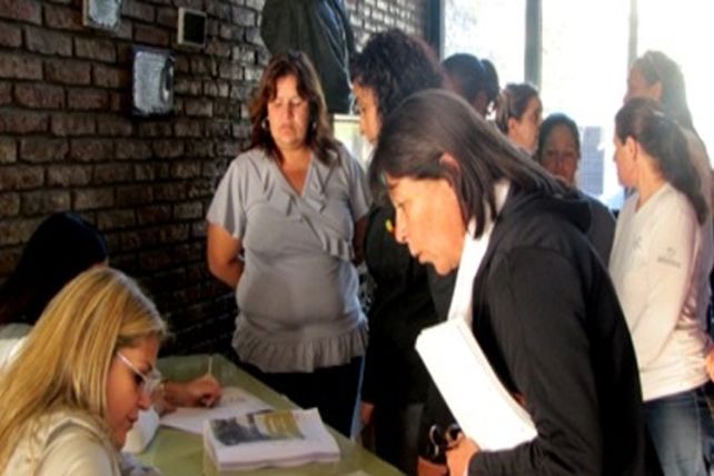 Se presentaron 65 iniciativas para la “Sesión en los Barrios 2012”