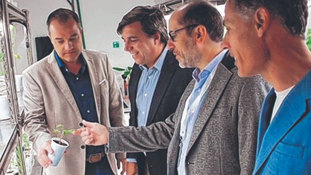 Alianza. Rovetto y Lombardía durante el lanzamiento de Innobio.