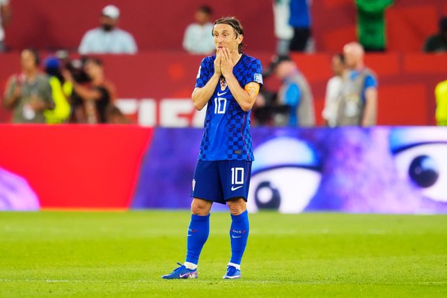 Luka Modric no pudo con Portugal y Croacia cayó eliminada en 16avos.