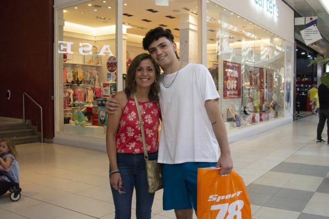 Mariana Arizaga y Agustín González. 