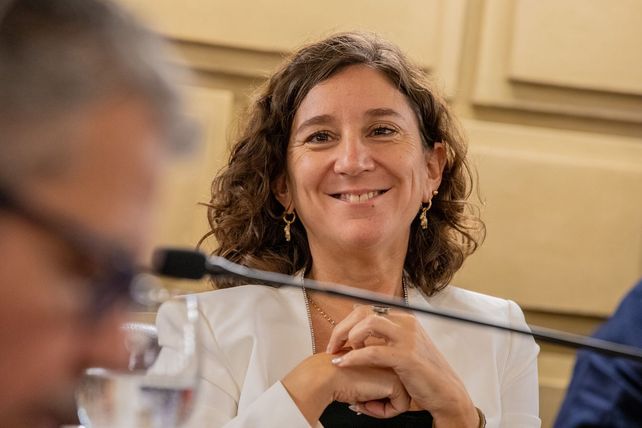 Di Gregorio valoró positivamente la media sanción de la nueva ley que regulará los municipios de Santa Fe