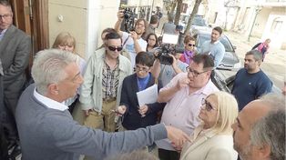 Confirman los procesamientos de dos policías