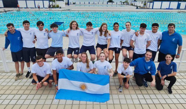 &nbsp;La delegación Argentina que compitió en la Copa Pacífico de aguas abiertas en Ecuador. &nbsp;